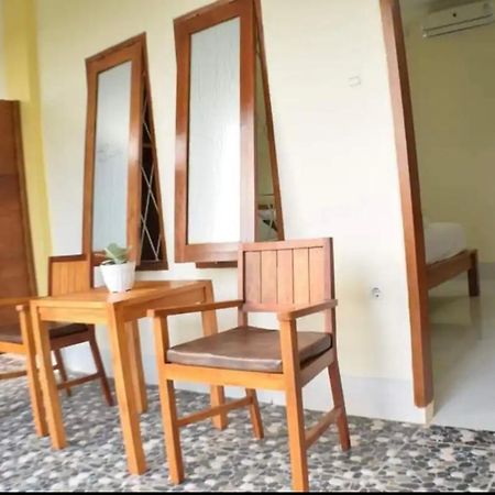 Kj Inn Homestay Senggigi Exteriér fotografie