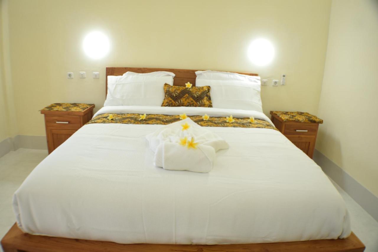 Kj Inn Homestay Senggigi Exteriér fotografie